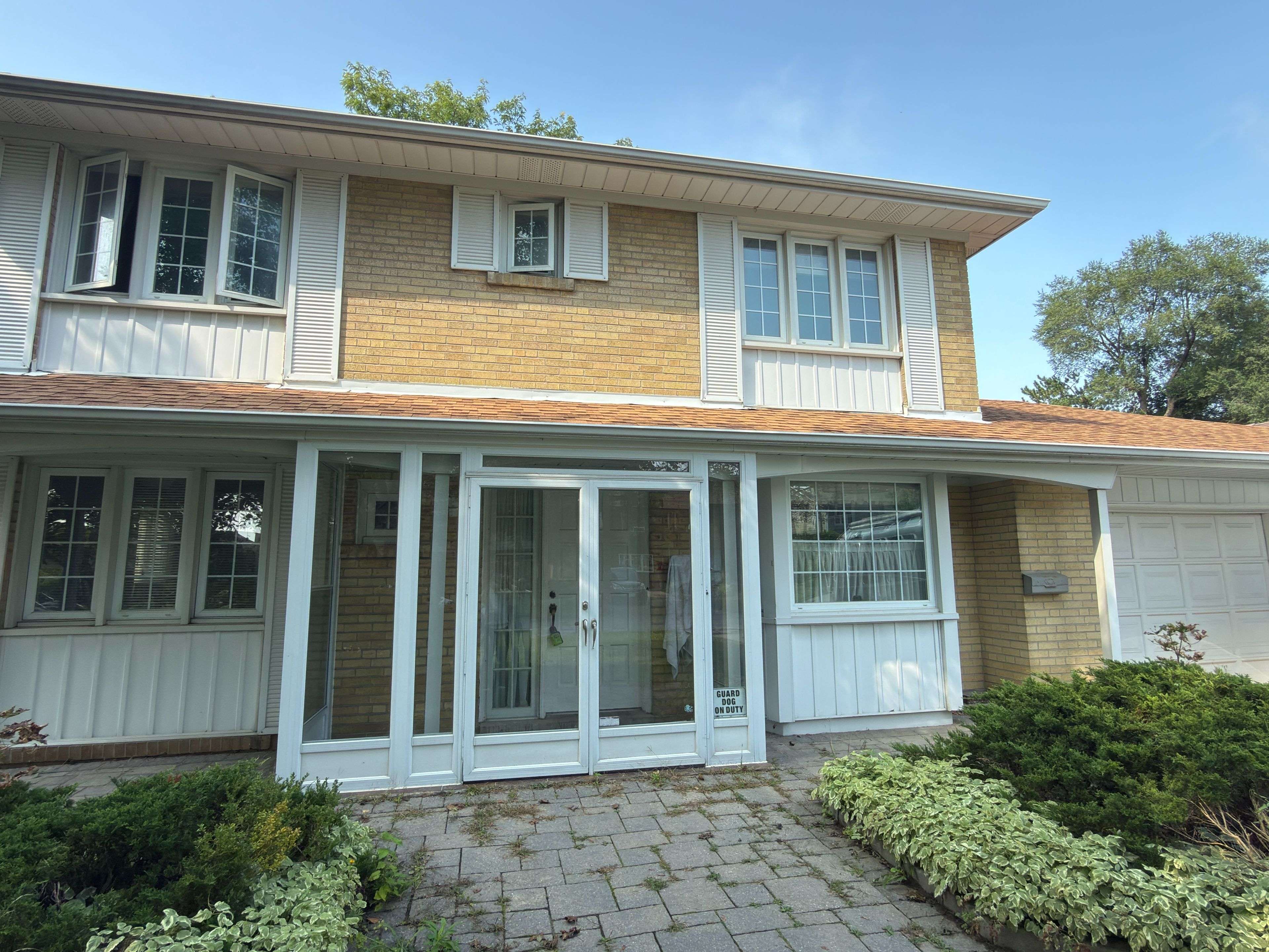 73 Overbank CRES, Toronto C13, ON M3A 1W1