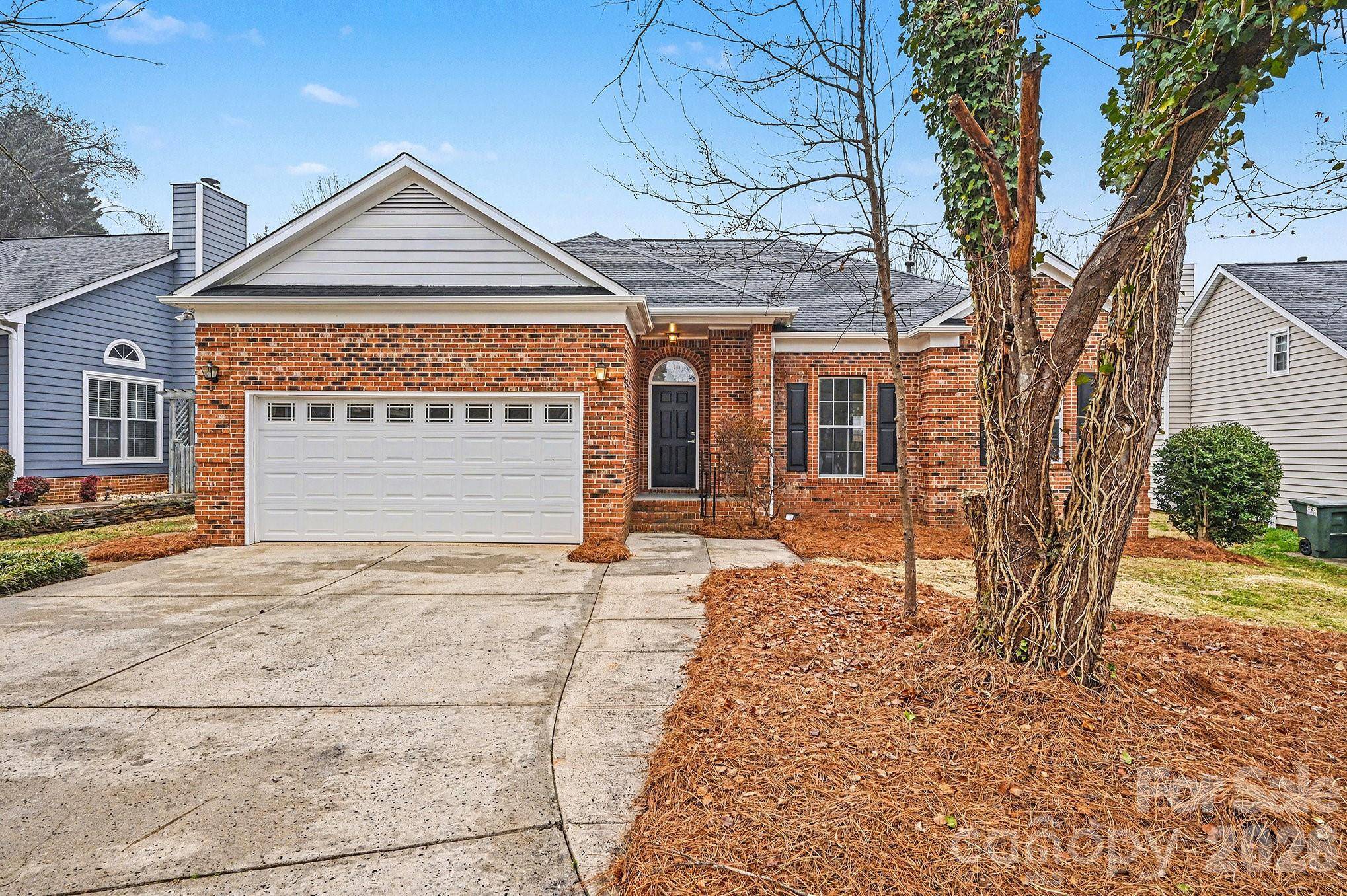 150 Ashford Hollow LN, Mooresville, NC 28117