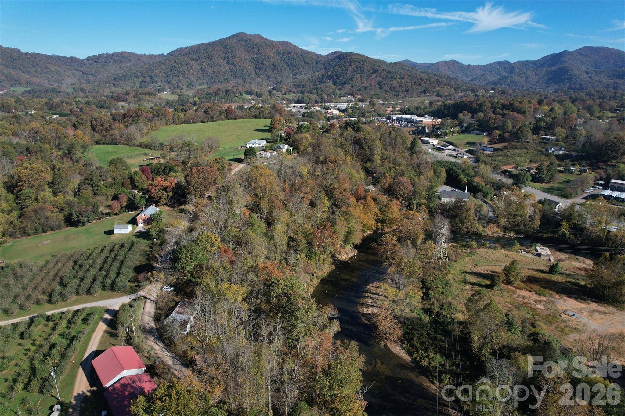 415 Pigeon Ford RD, Canton, NC 28716