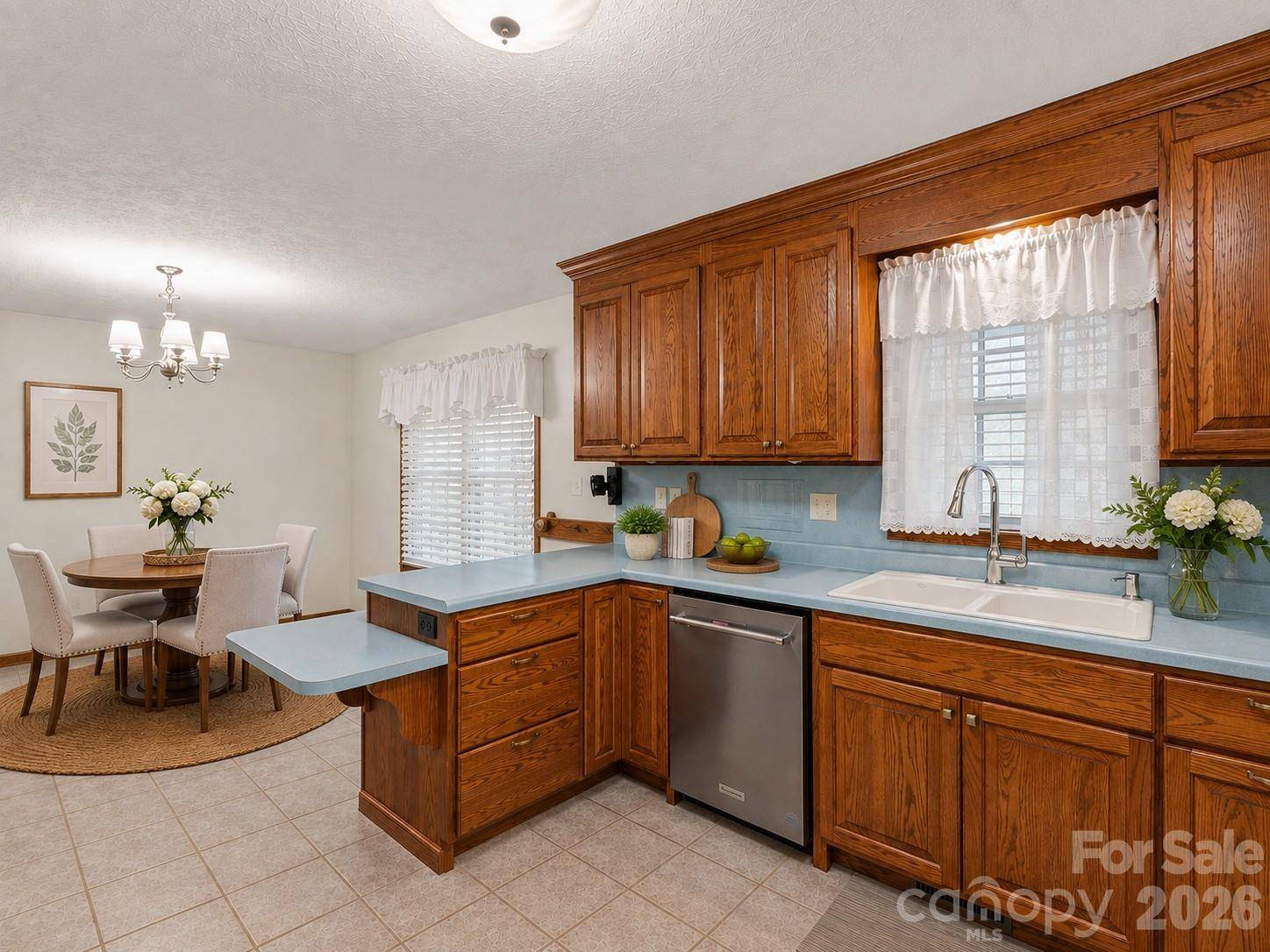 476 Jackson Loop RD, Flat Rock, NC 28731
