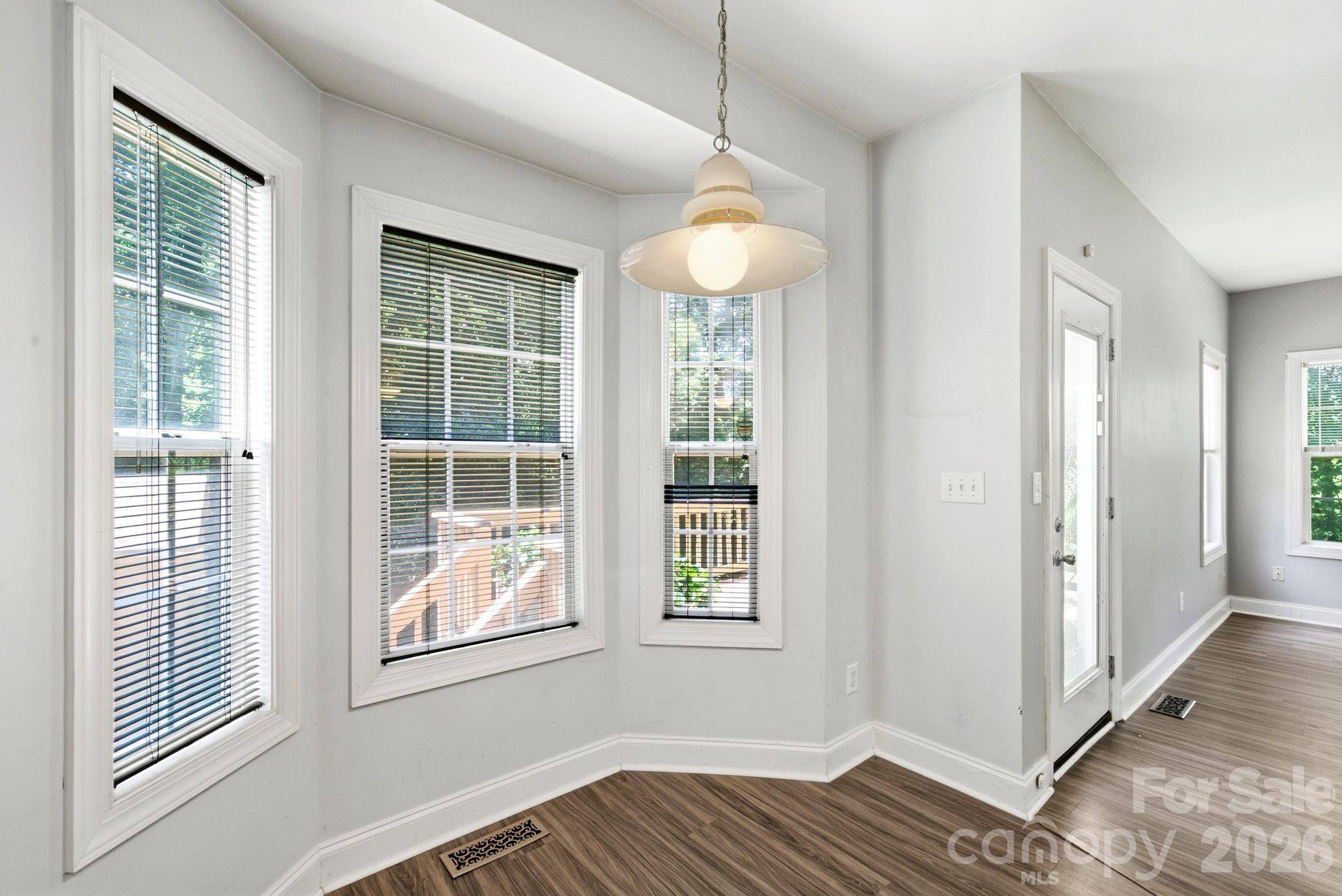 137 Purple Finch LN, Mooresville, NC 28117