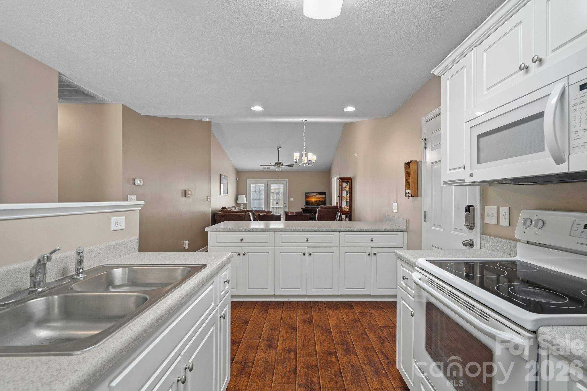 2933 Trimble CIR NW, Concord, NC 28027