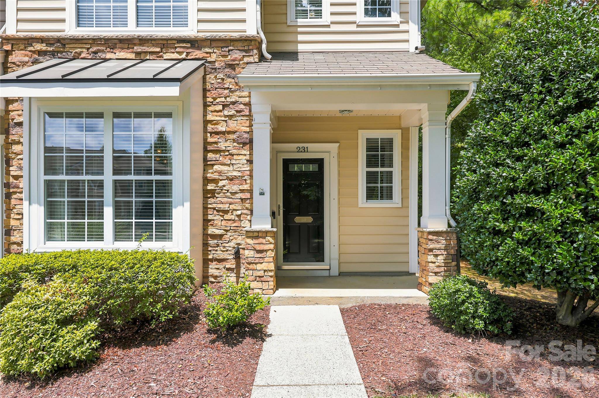 231 Dawn Mist LN, Fort Mill, SC 29708