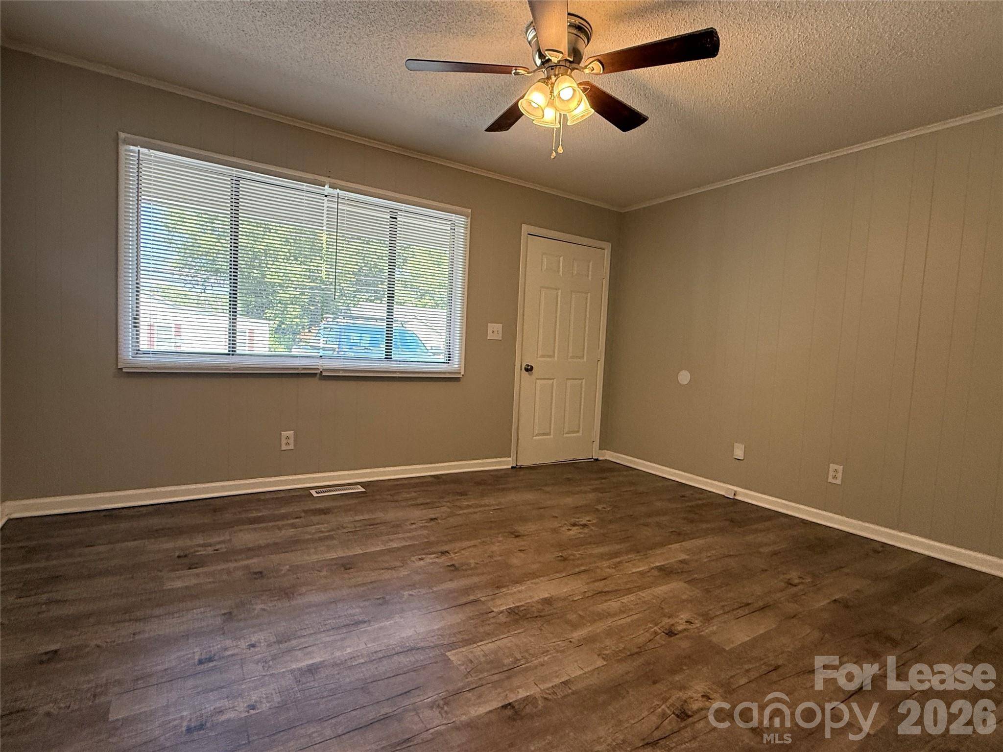 155 W College ST, Stanley, NC 28164