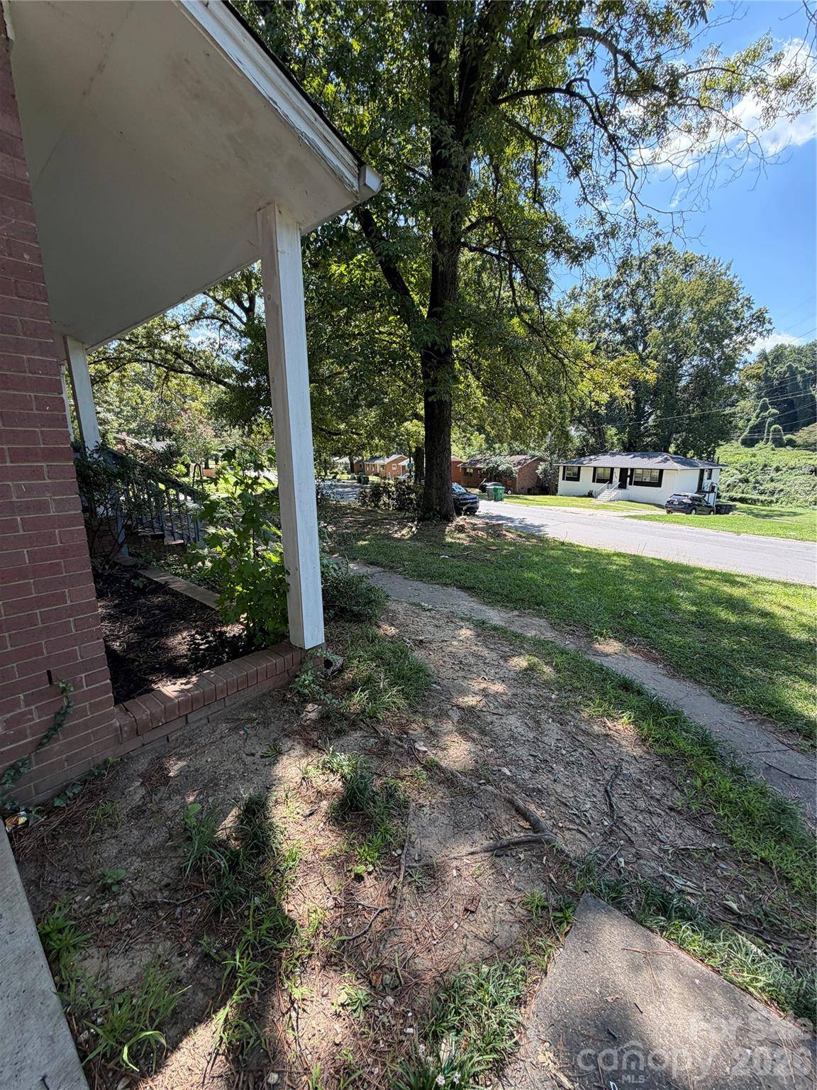 4731 Hidden Valley RD, Charlotte, NC 28213