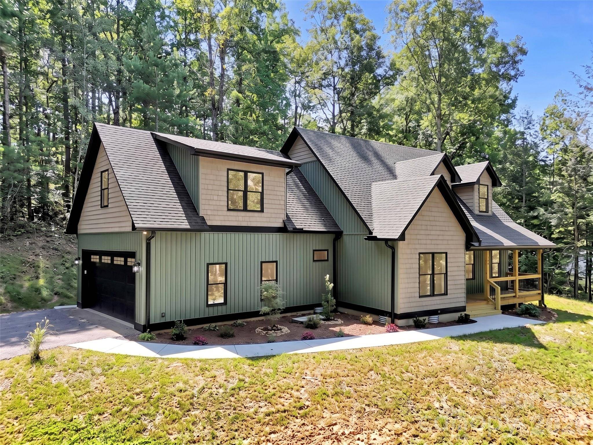 146 Bradford PARK, Clyde, NC 28721