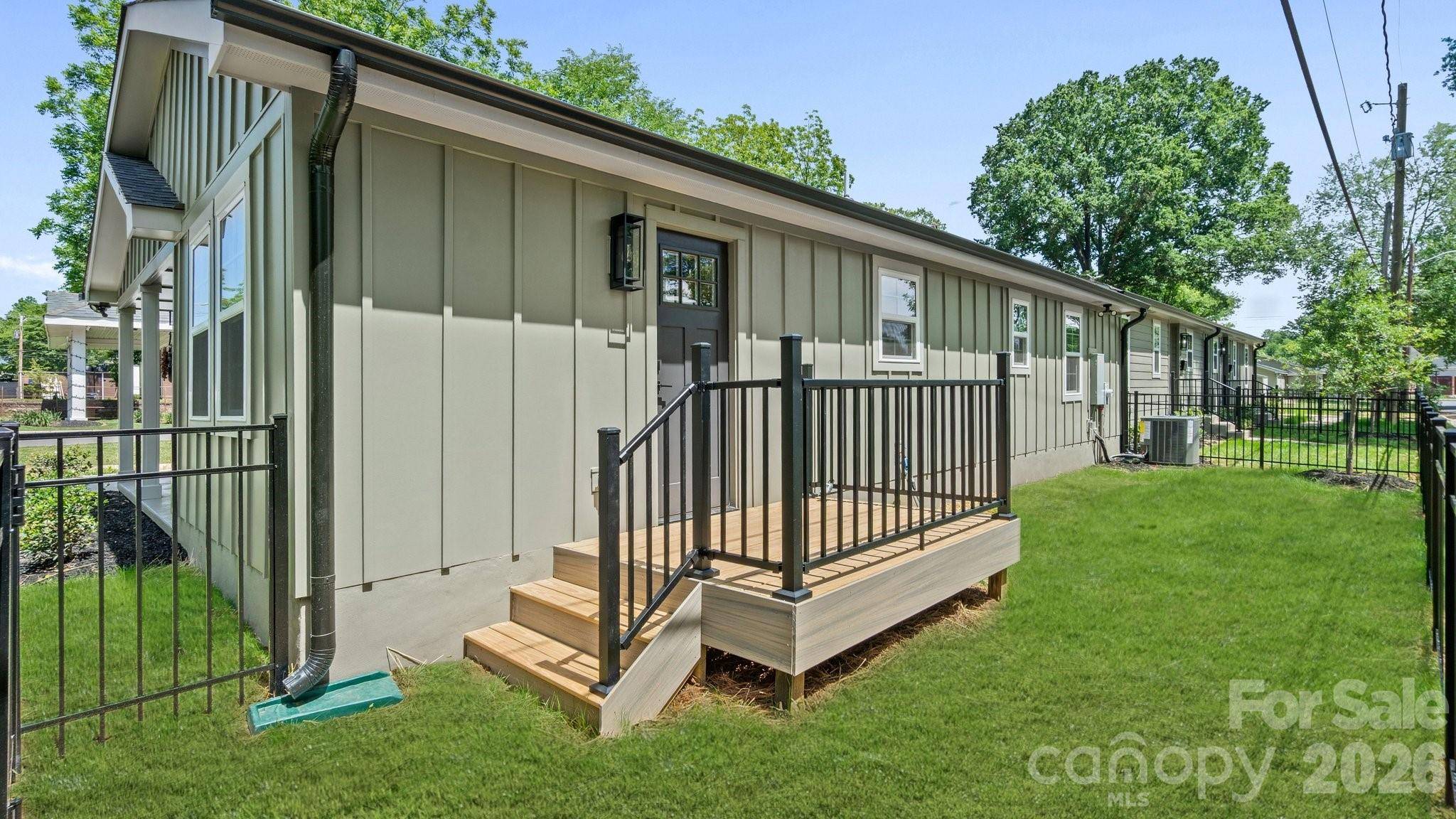 125 Oregon ST, Charlotte, NC 28208