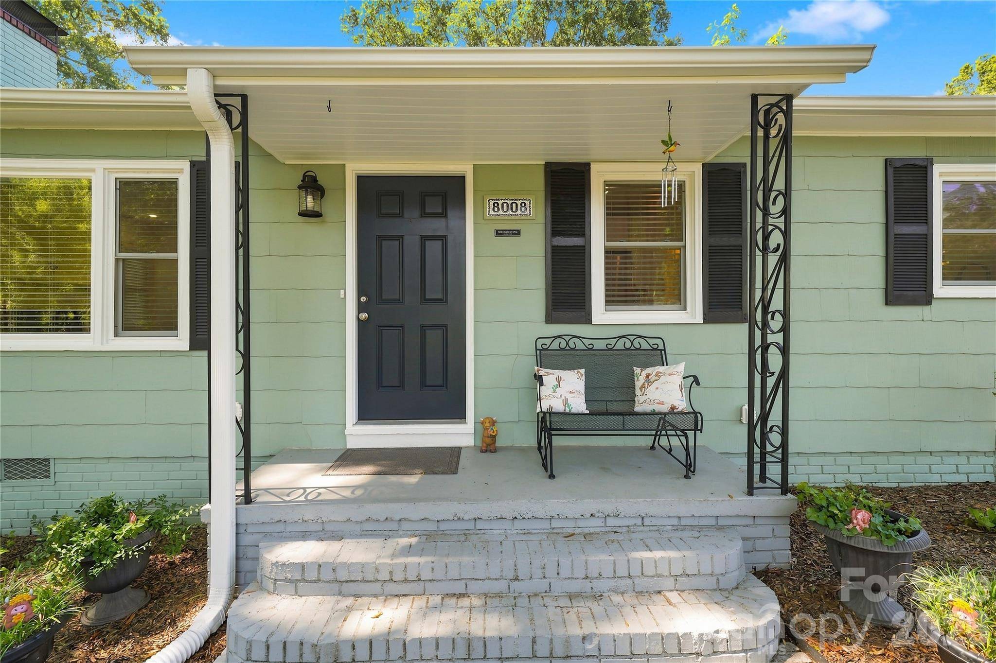 8008 Chapman ST, Charlotte, NC 28216