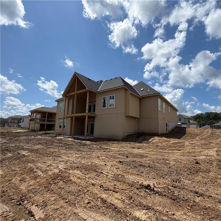 2335 Foxtail DR, Kearney, MO 64060