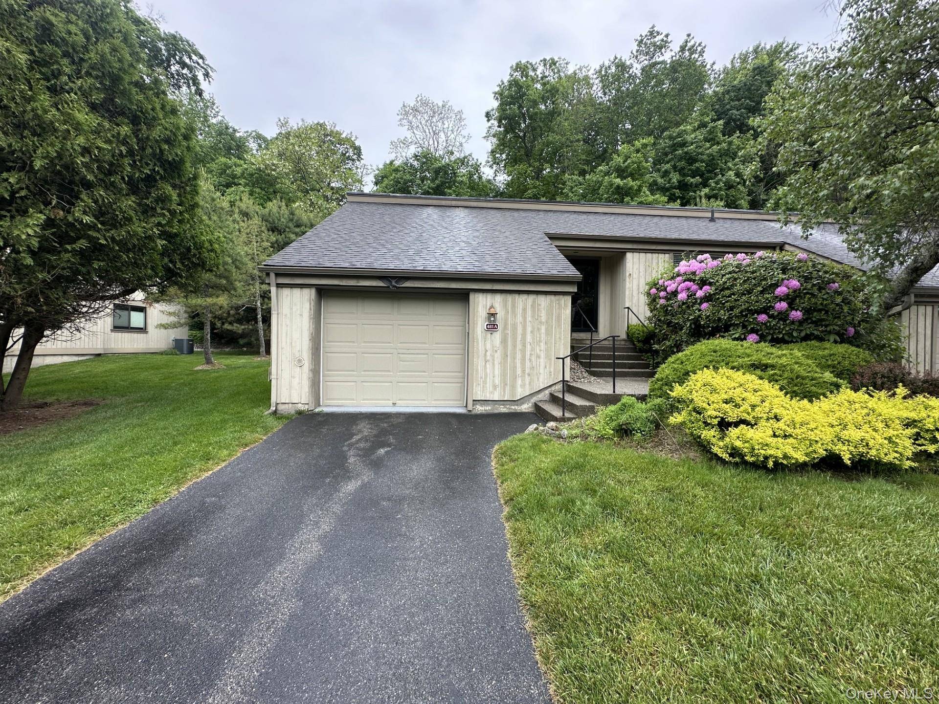 481A Heritage HLS #A, Somers, NY 10589