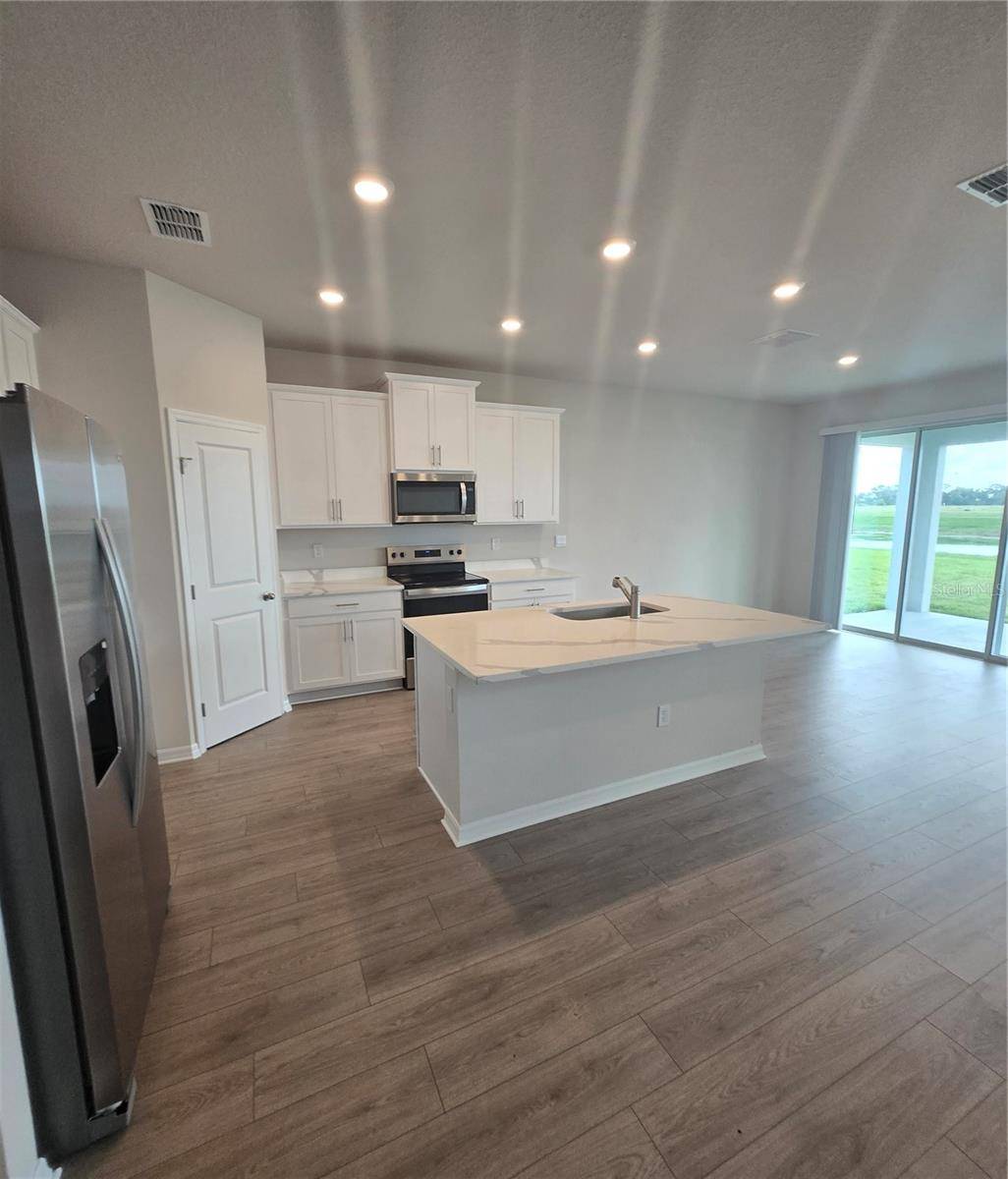 9431 BELLA MAR TRL, Parrish, FL 34219