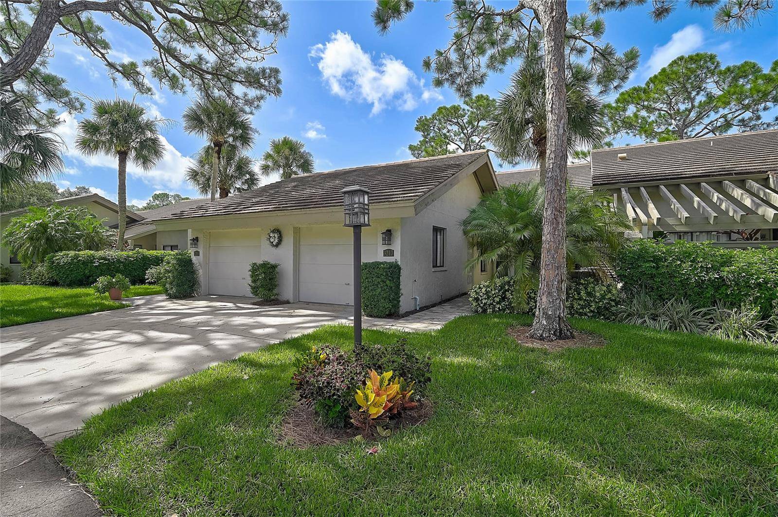 3217 SANDLEHEATH #45, Sarasota, FL 34235