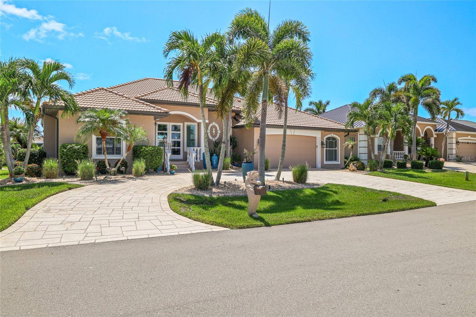 1317 PINE SISKIN DR, Punta Gorda, FL 33950