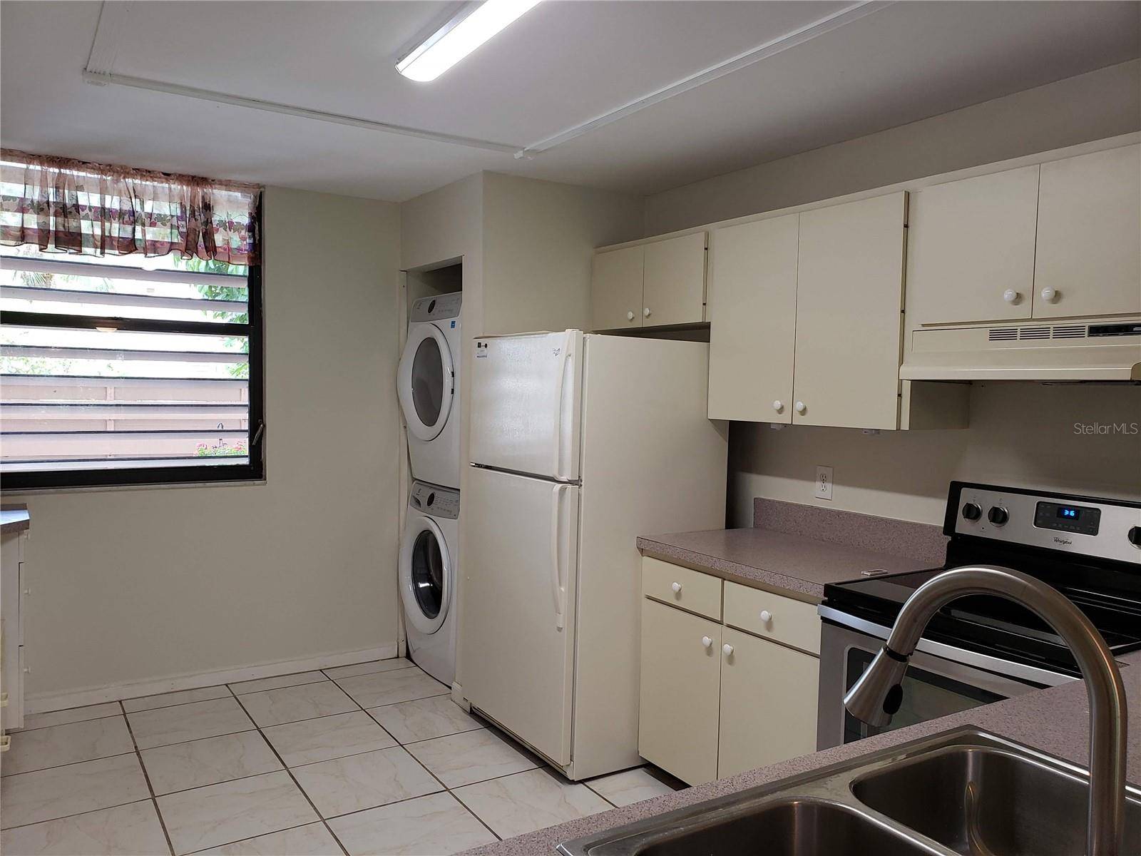 138 PINENEEDLE DR, Bradenton, FL 34210
