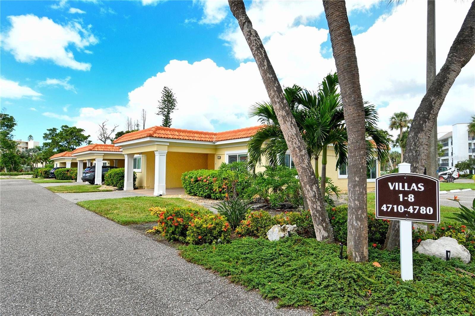 4750 GULF OF MEXICO DR #Villa 8, Longboat Key, FL 34228