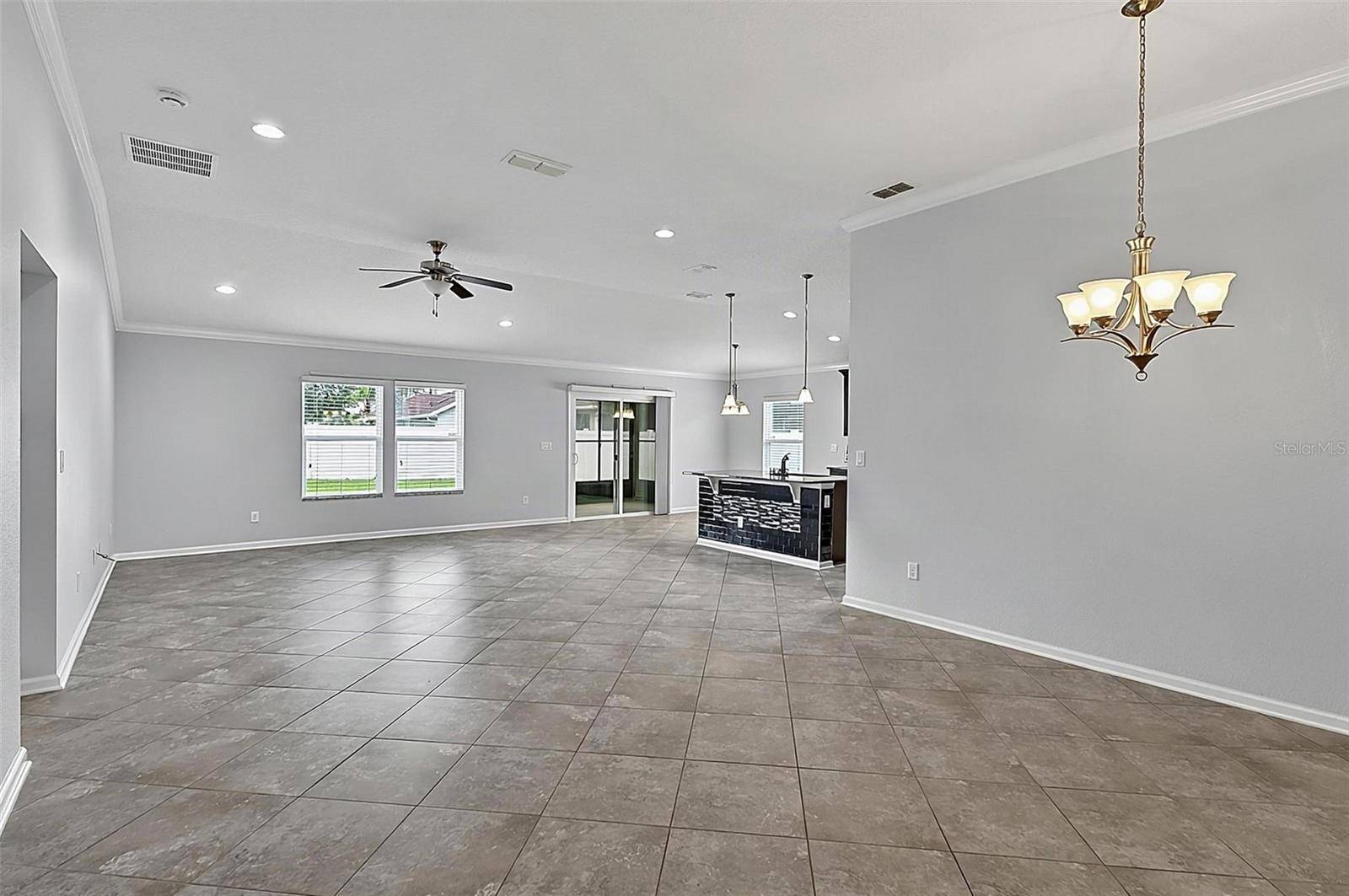 5 GRAHAM TRL, Palm Coast, FL 32137