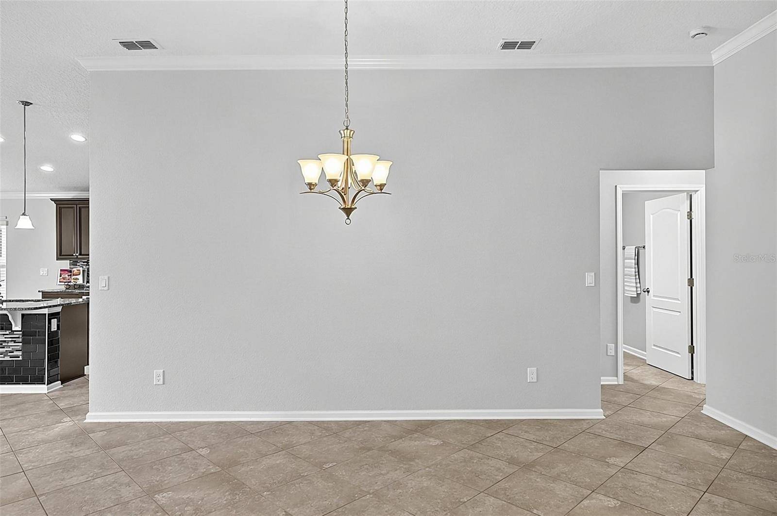 5 GRAHAM TRL, Palm Coast, FL 32137