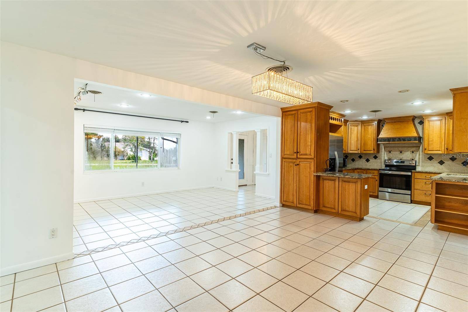 1380 S LAKE ROY DR DR, Winter Haven, FL 33884