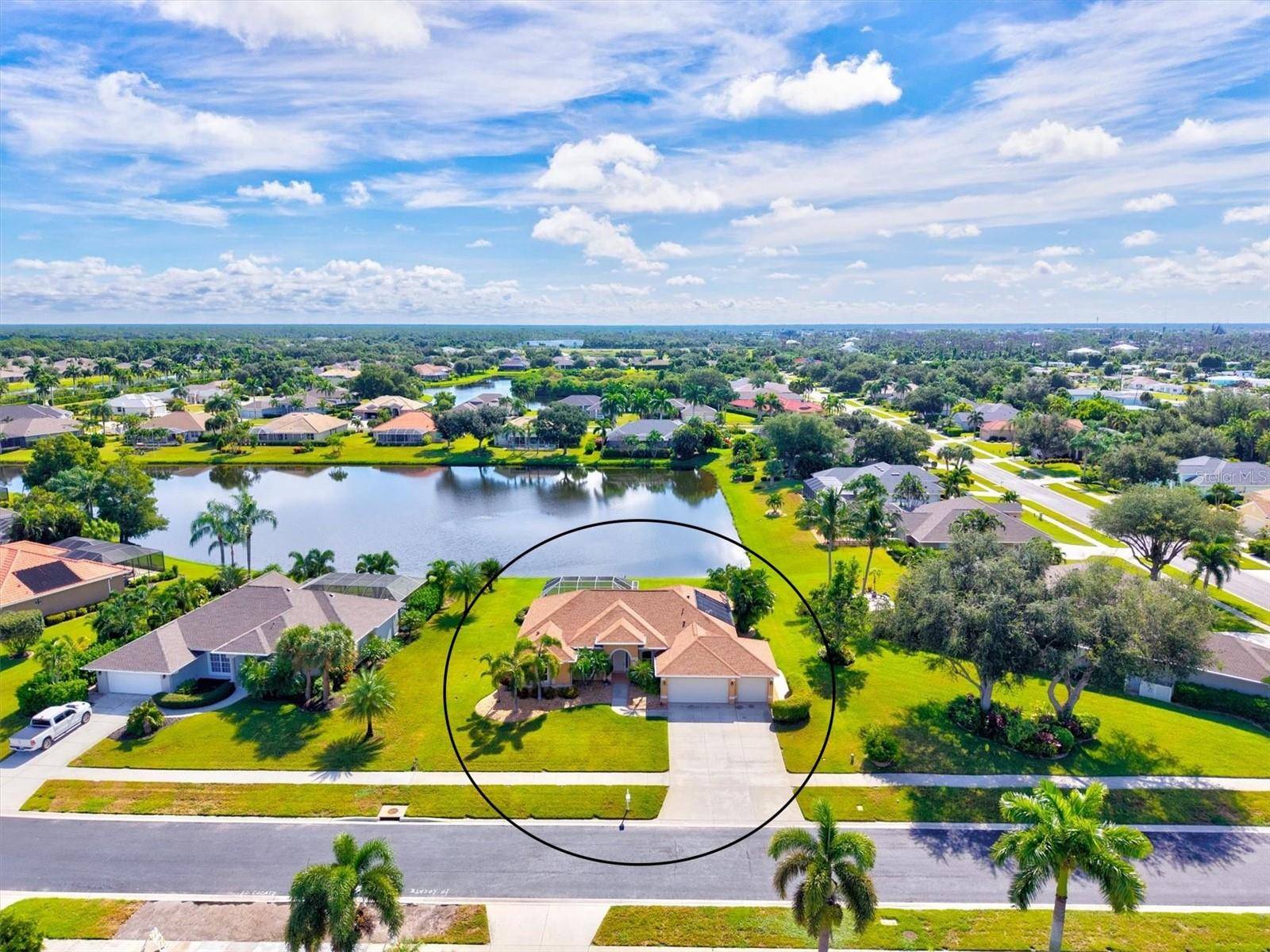 203 LAKE VICTORIA CT, Englewood, FL 34223