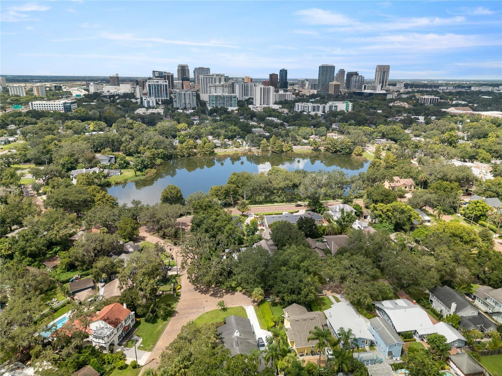 1408 E CHURCH ST, Orlando, FL 32801