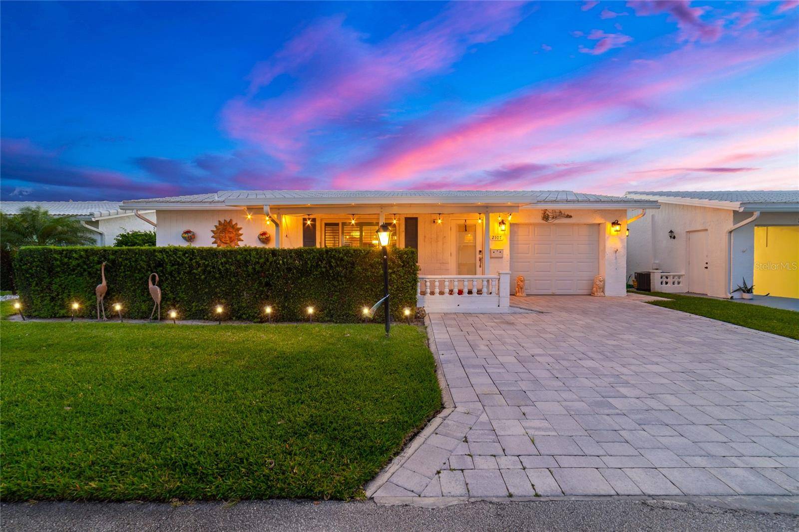 2107 SW 22ND ST, Boynton Beach, FL 33426