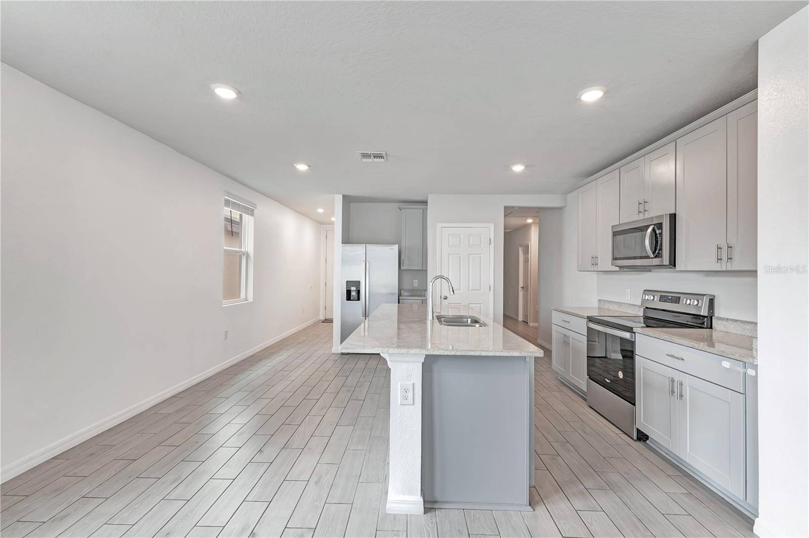 1831 CARNOSTIE RD, Winter Haven, FL 33884