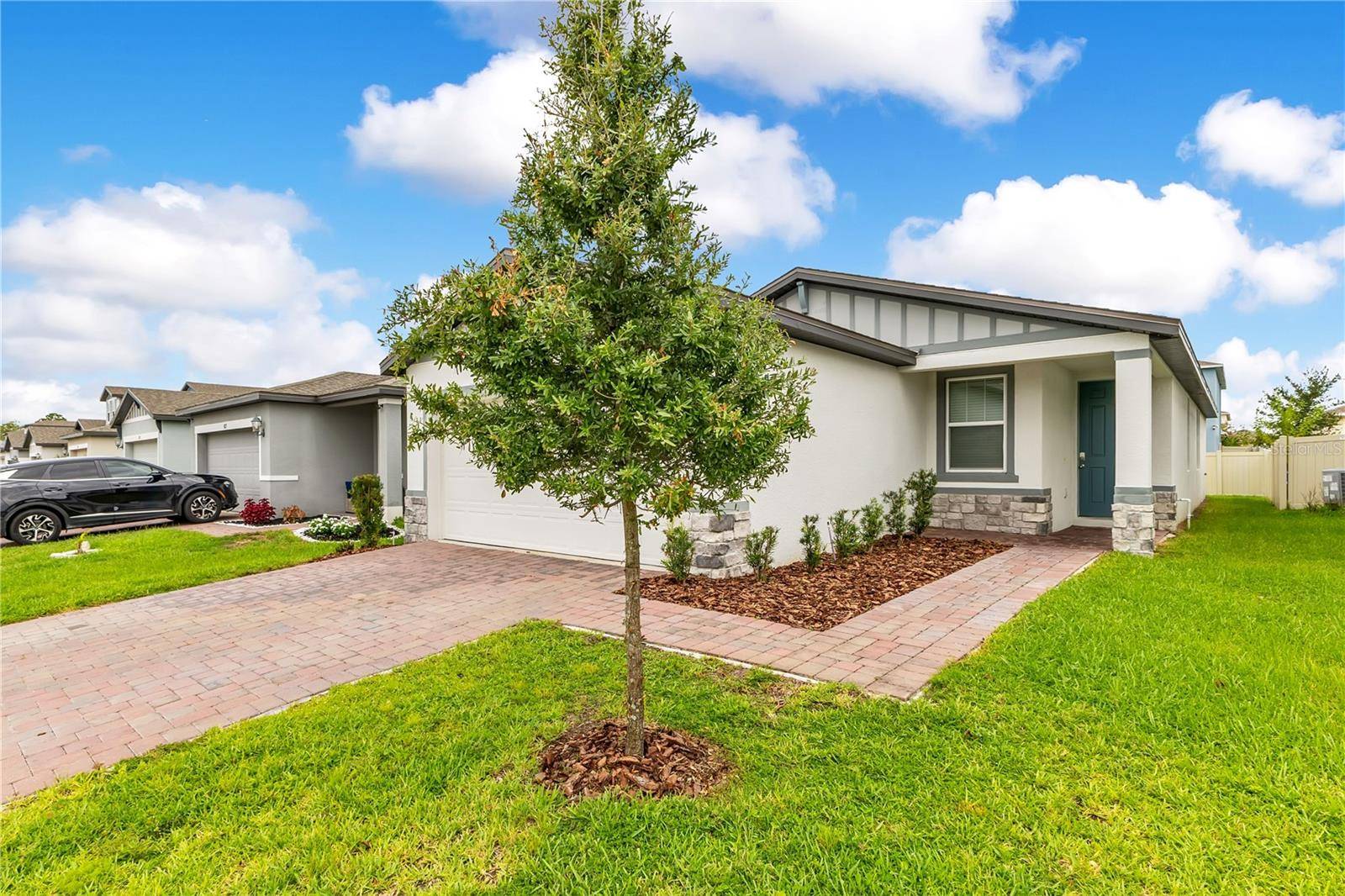 1831 CARNOSTIE RD, Winter Haven, FL 33884