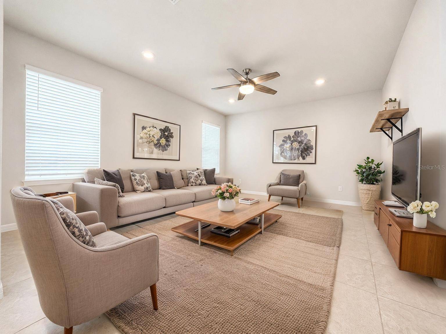 2092 CROSS PRAIRIE Pkwy, Kissimmee, FL 34744