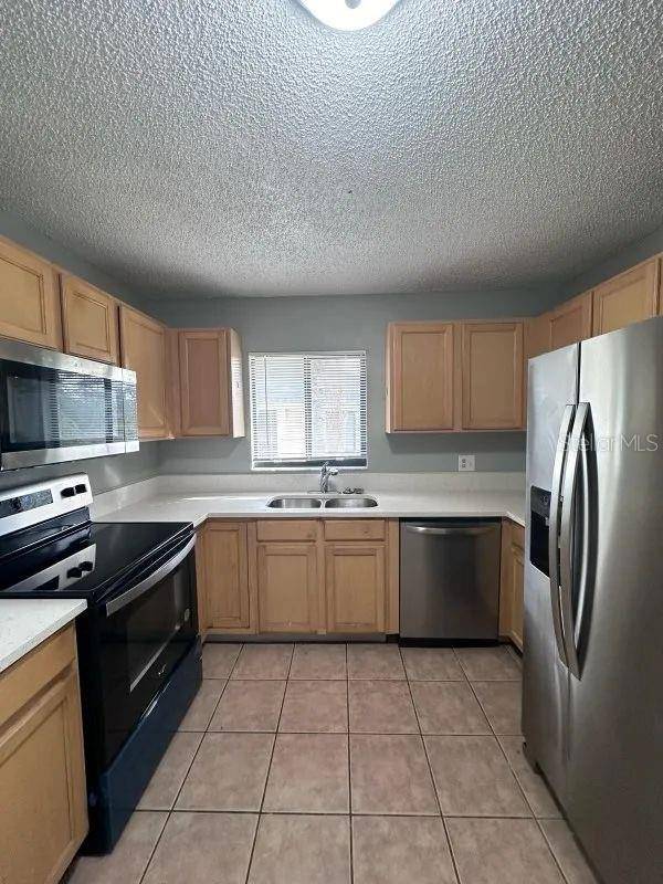 90 HIDDEN LAKE DR #124, Sanford, FL 32773