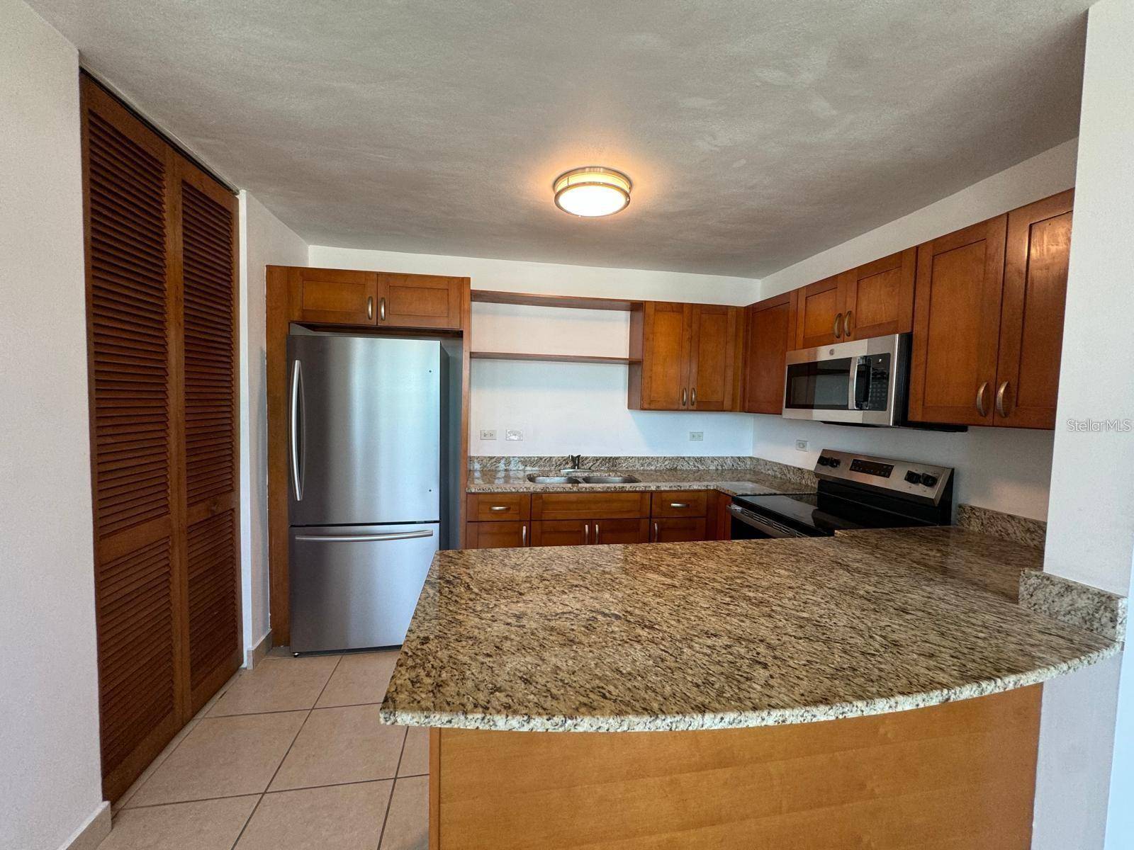 100 AVE ESPÍRITU SANTO #7-403, Caguas, PR 00725
