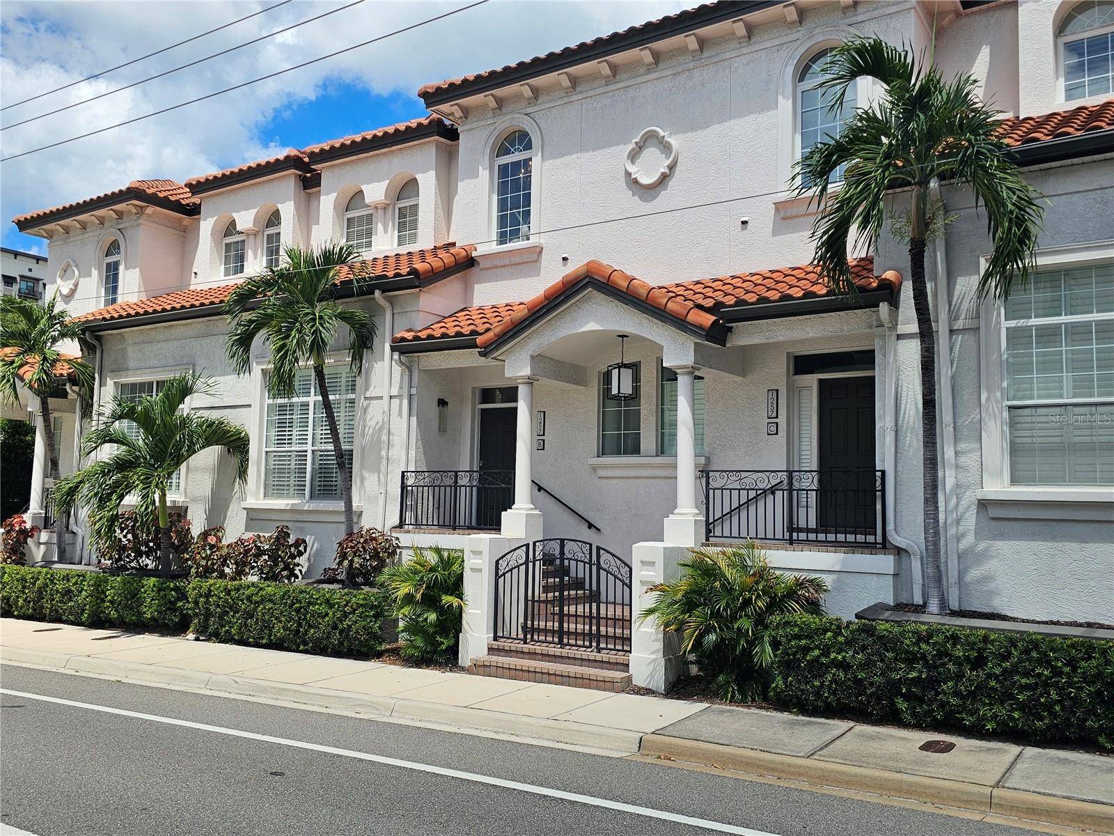 1257 FRUITVILLE RD #B2, Sarasota, FL 34236