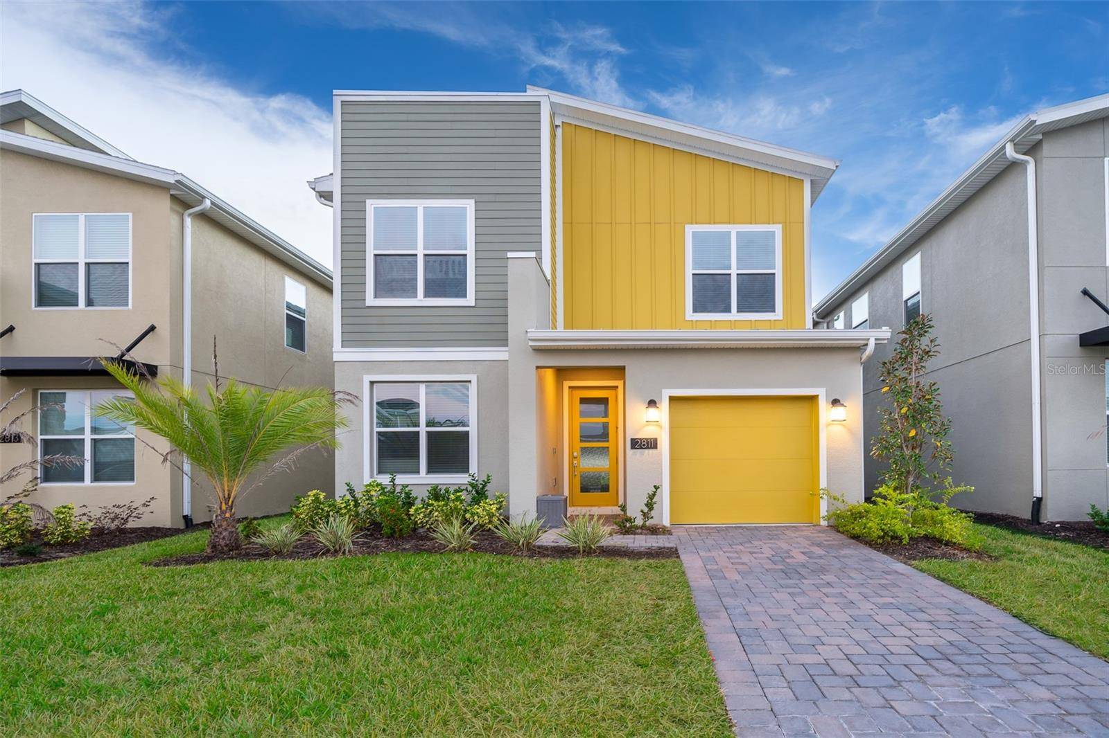 2811 BOOKMARK DR, Kissimmee, FL 34746