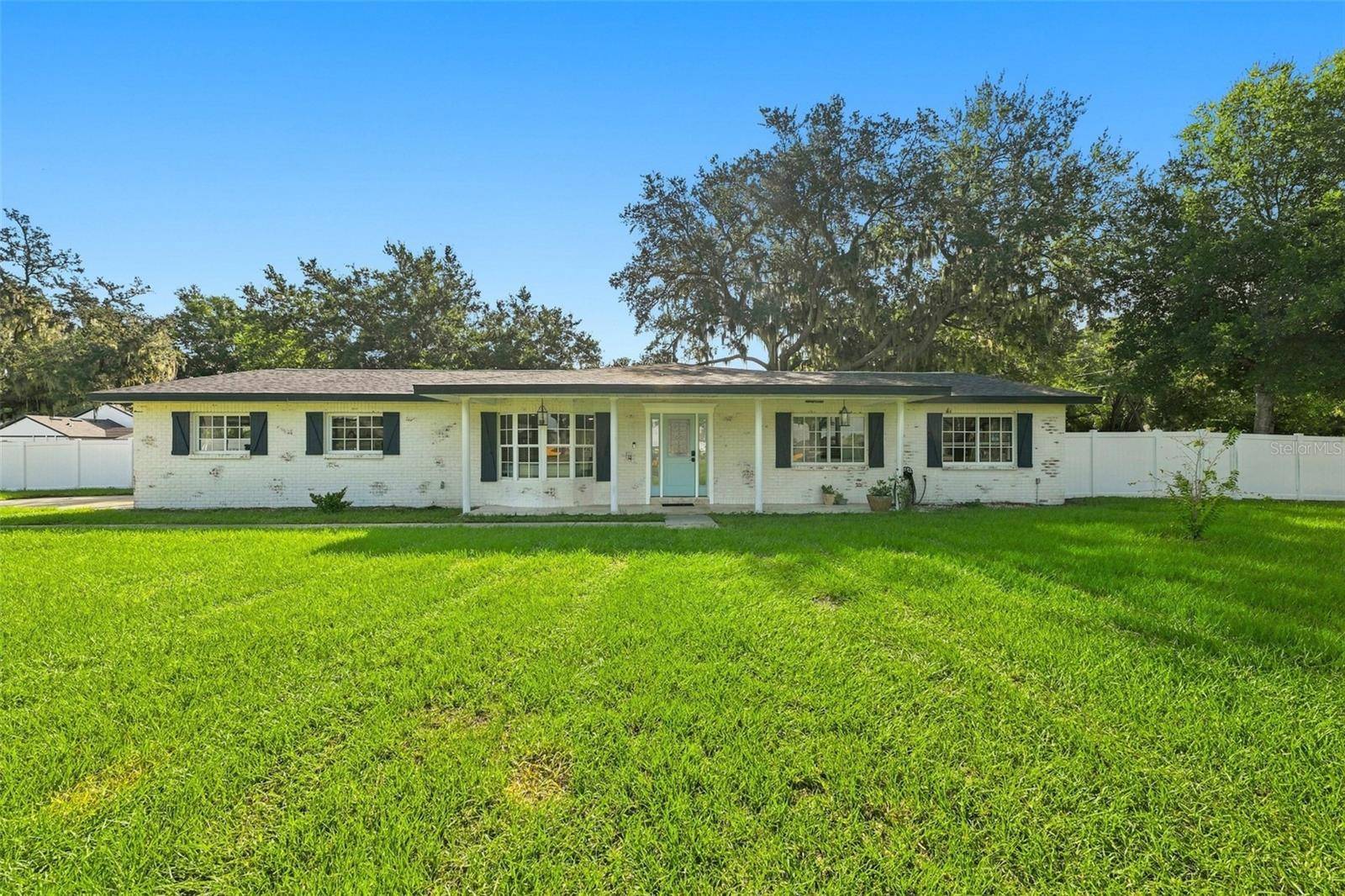 2119 GALLAGHER RD, Dover, FL 33527