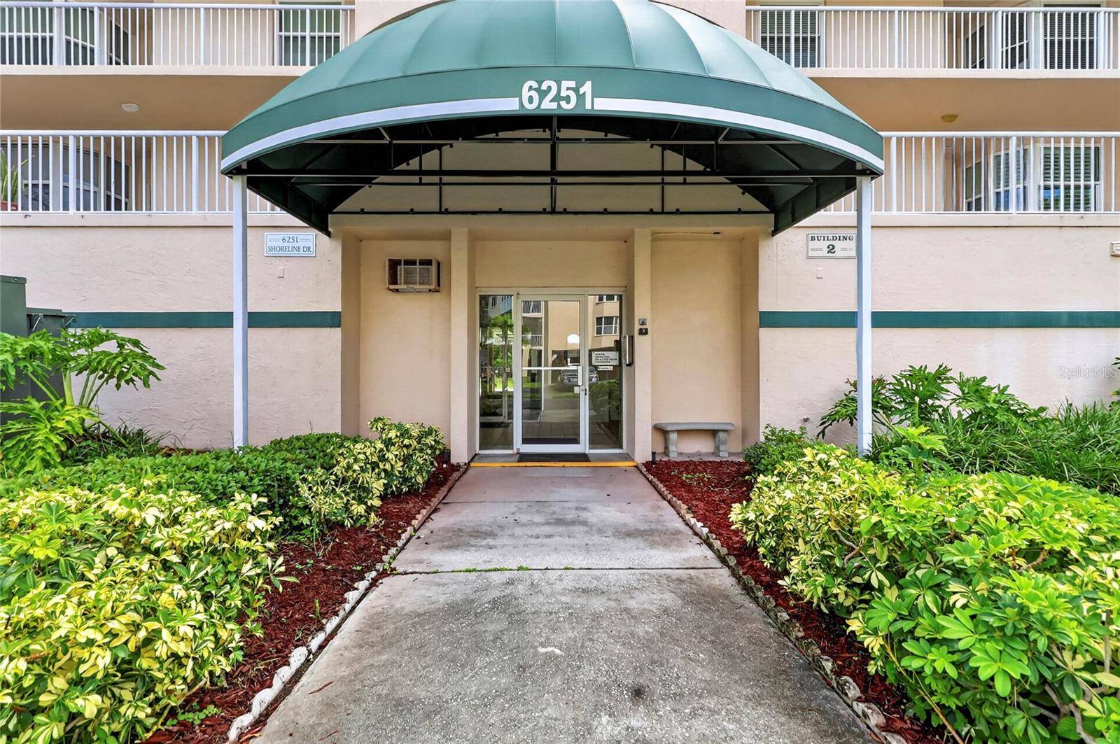 6251 SHORELINE DR #2301, Seminole, FL 33708