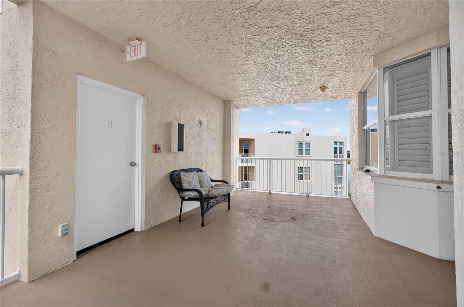 6251 SHORELINE DR #2301, Seminole, FL 33708