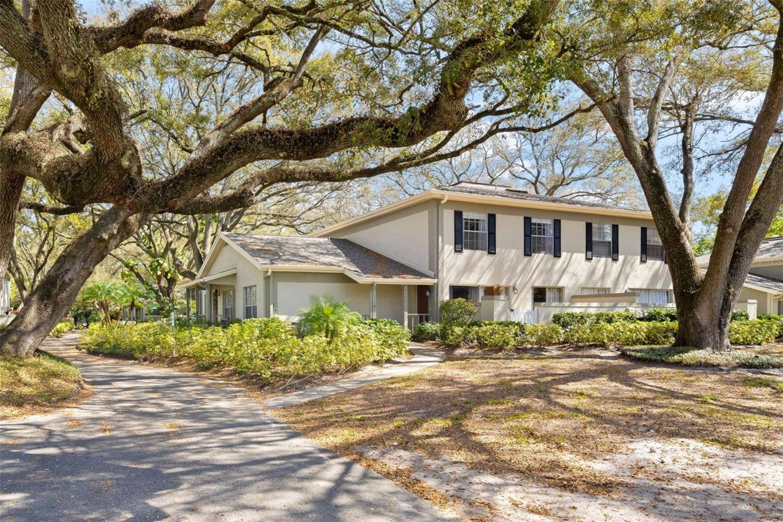 6305 MORNINGMIST CT #6305, Temple Terrace, FL 33617