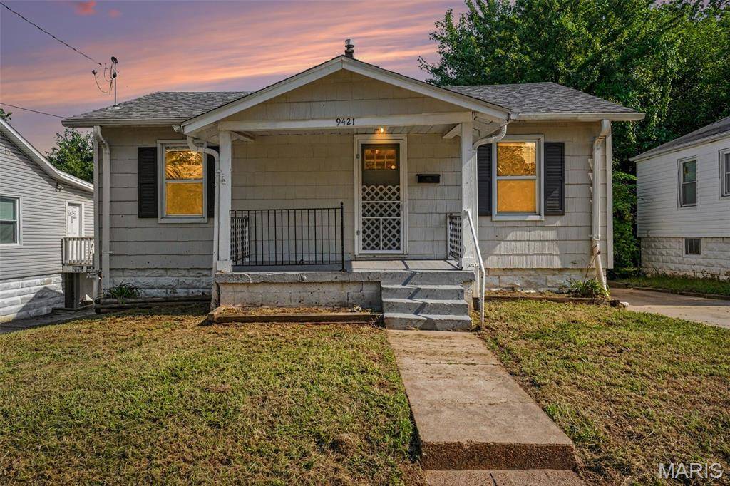 9421 Chester AVE, Woodson Terrace, MO 63114