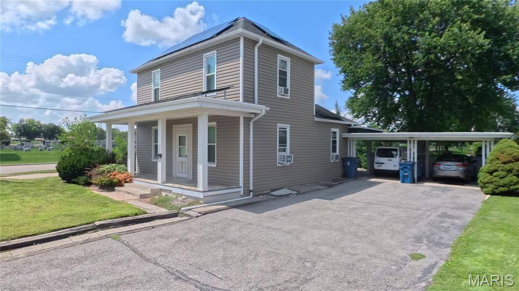 200 Hazel ST, Troy, IL 62294