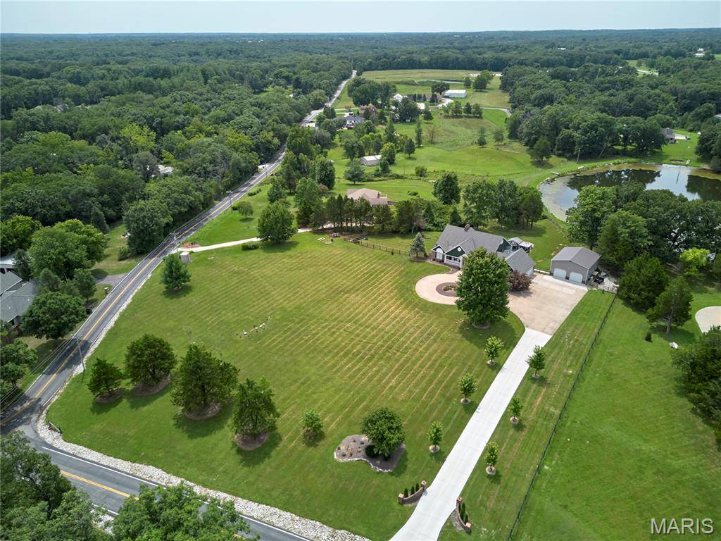 2144 Jarvis RD, Foristell, MO 63348