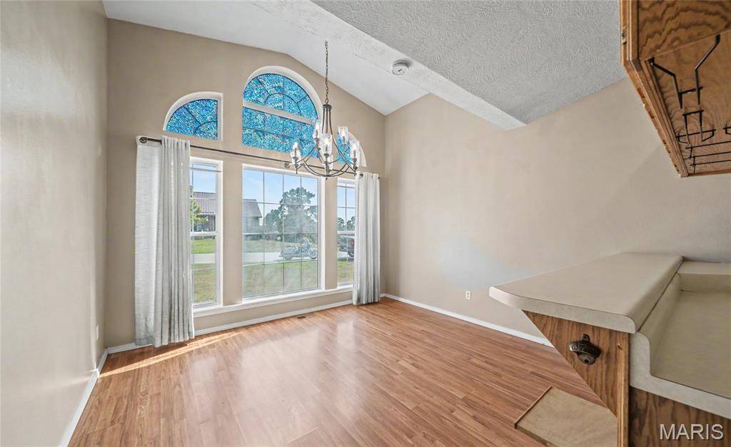 16975 Lensman RD, St Robert, MO 65584