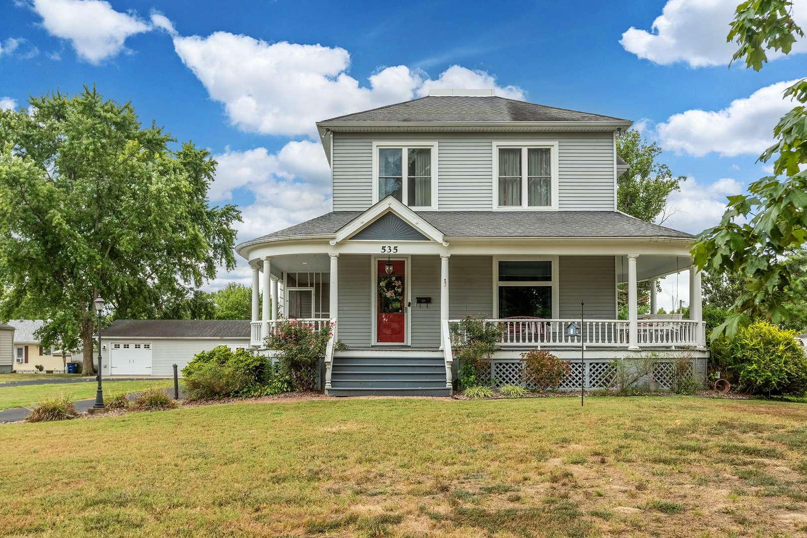 535 E Main ST, Duquoin, IL 62832
