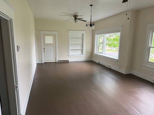 315 W Walnut ST, Carbondale, IL 62901
