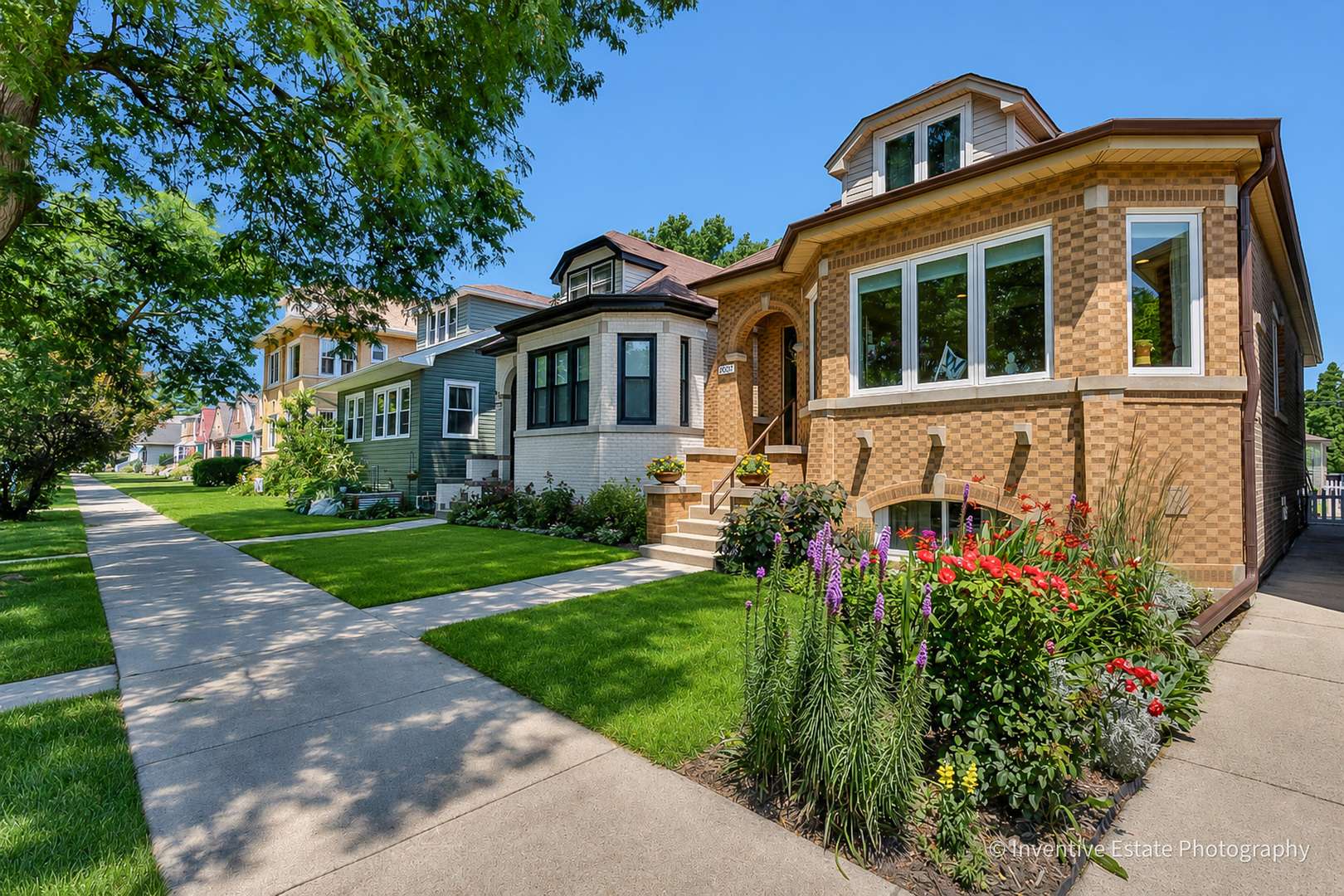 6007 N Newburg AVE, Chicago, IL 60631