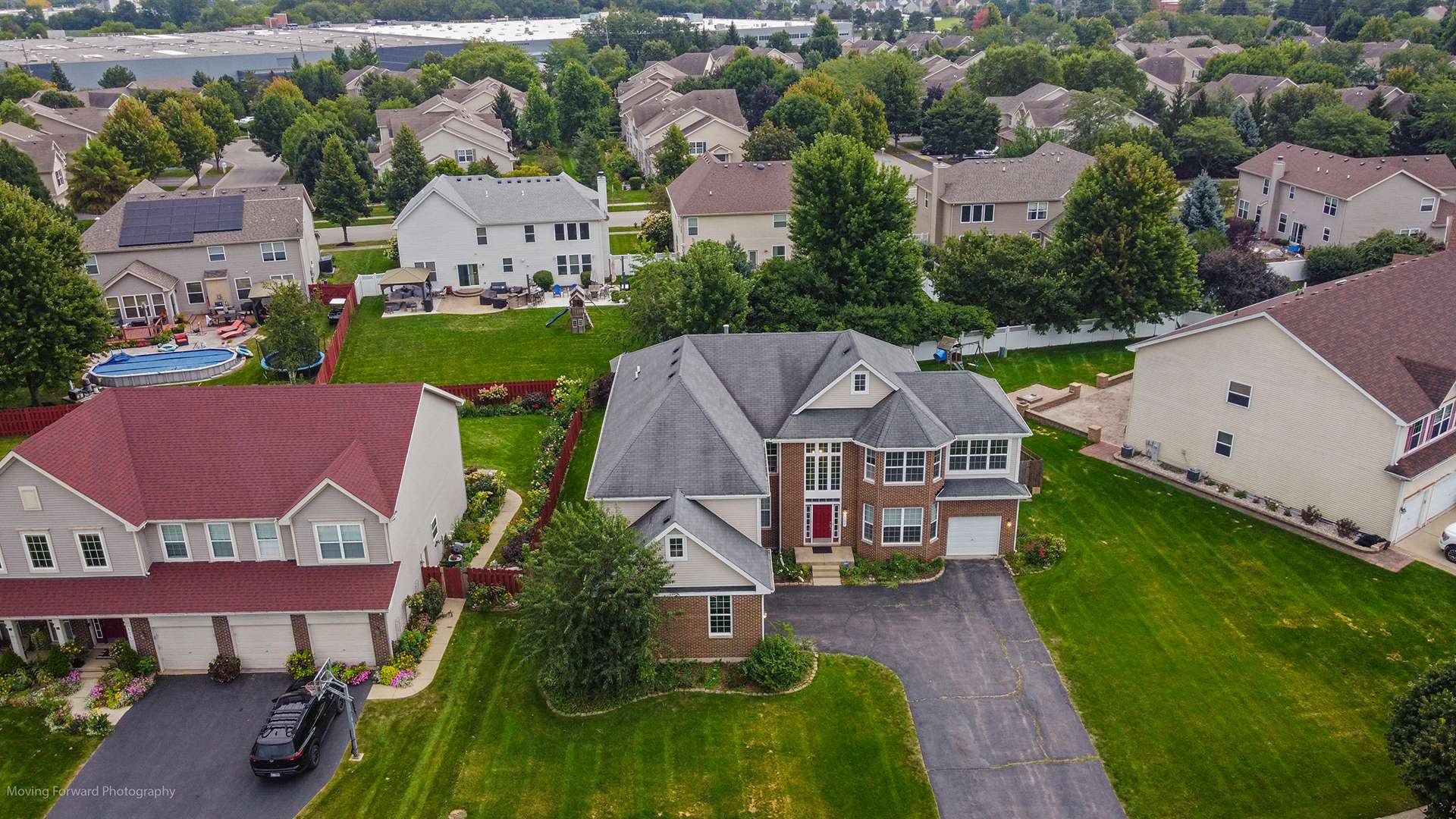 165 Sunflower LN, Bartlett, IL 60103
