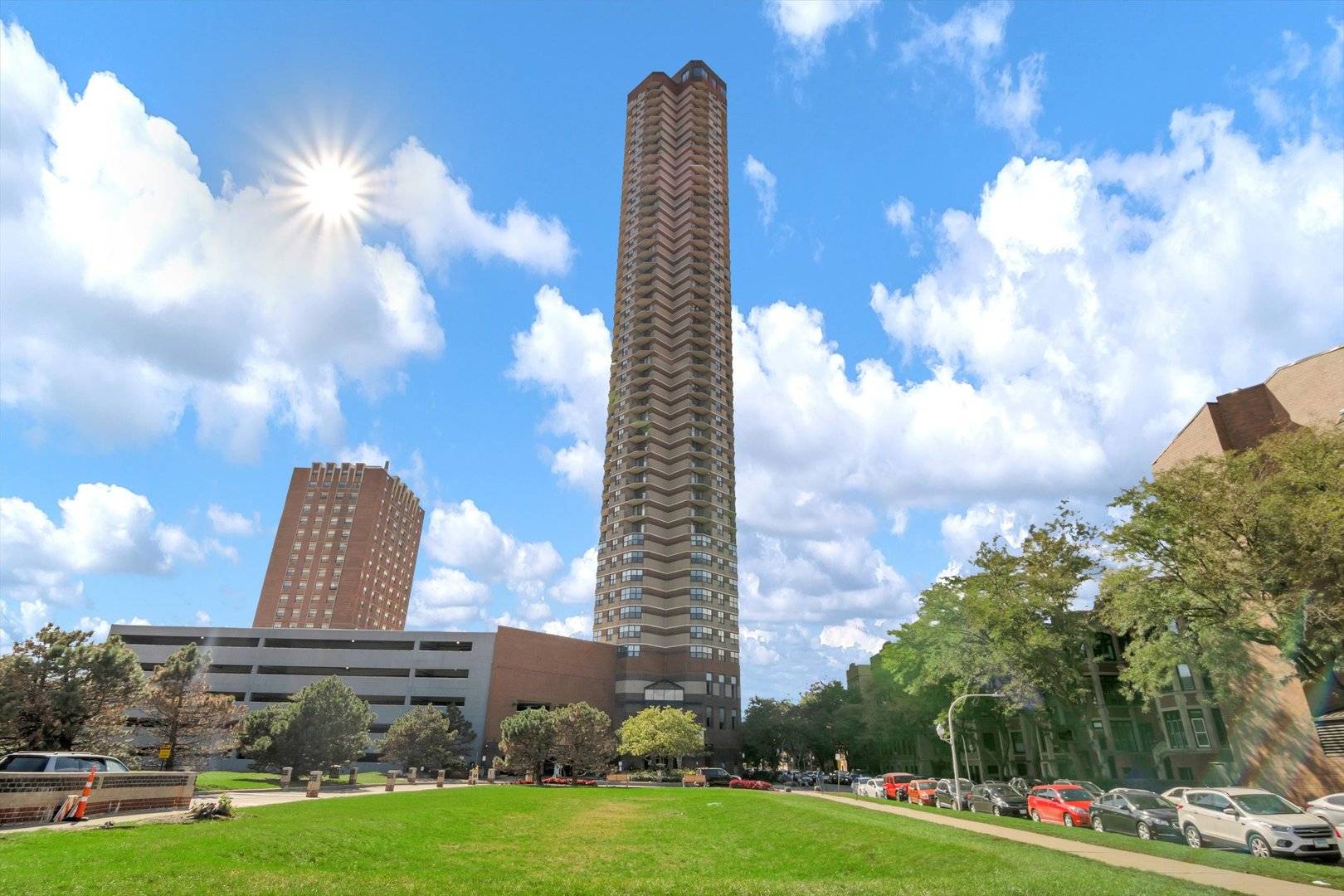 3660 N Lake Shore DR #2401, Chicago, IL 60613