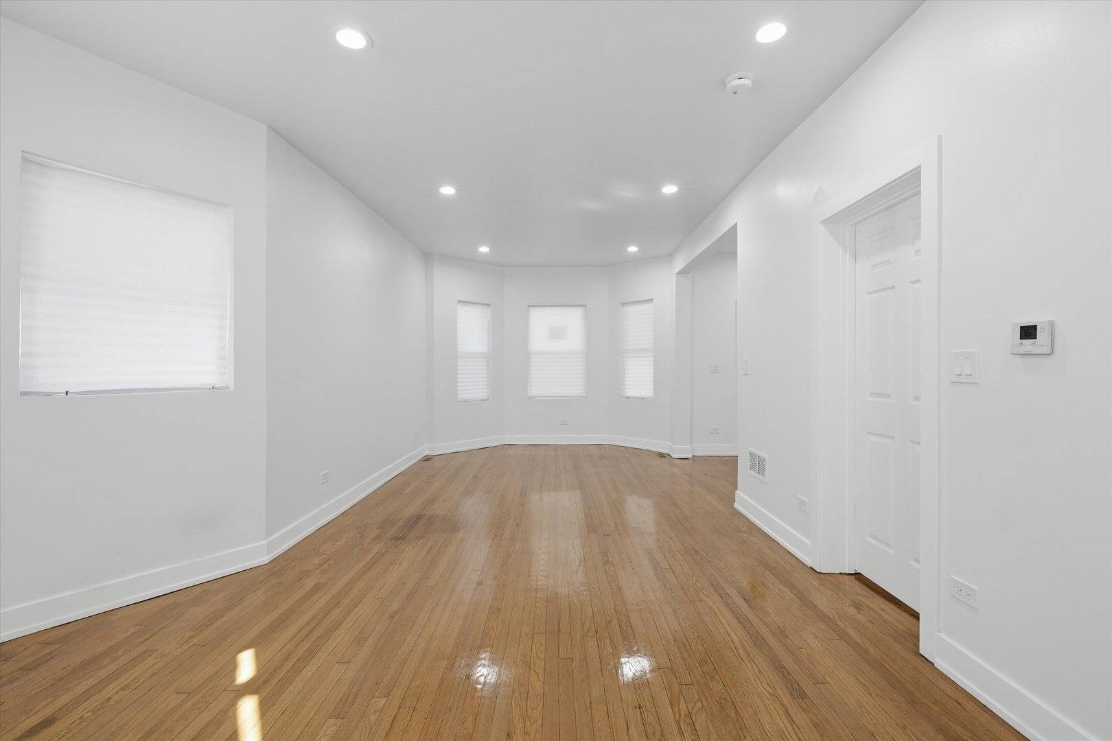 7607 S May ST, Chicago, IL 60620