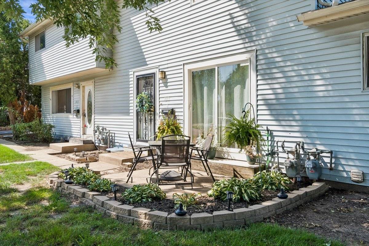 1013 Gael DR #B, Joliet, IL 60435