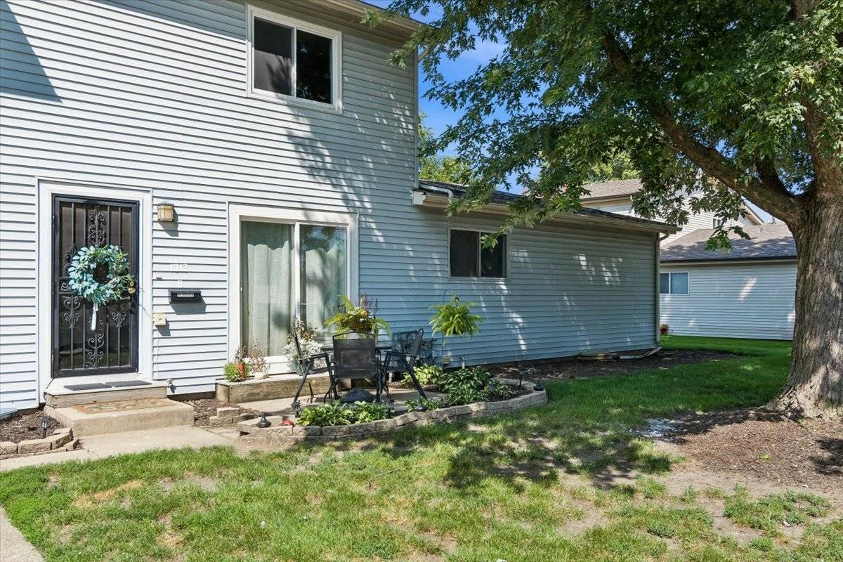 1013 Gael DR #B, Joliet, IL 60435