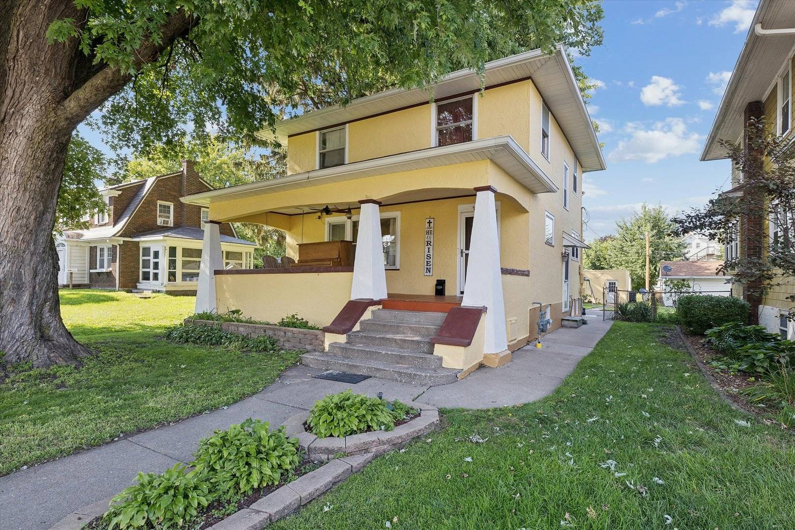 730 7th AVE S, Clinton, IA 52732