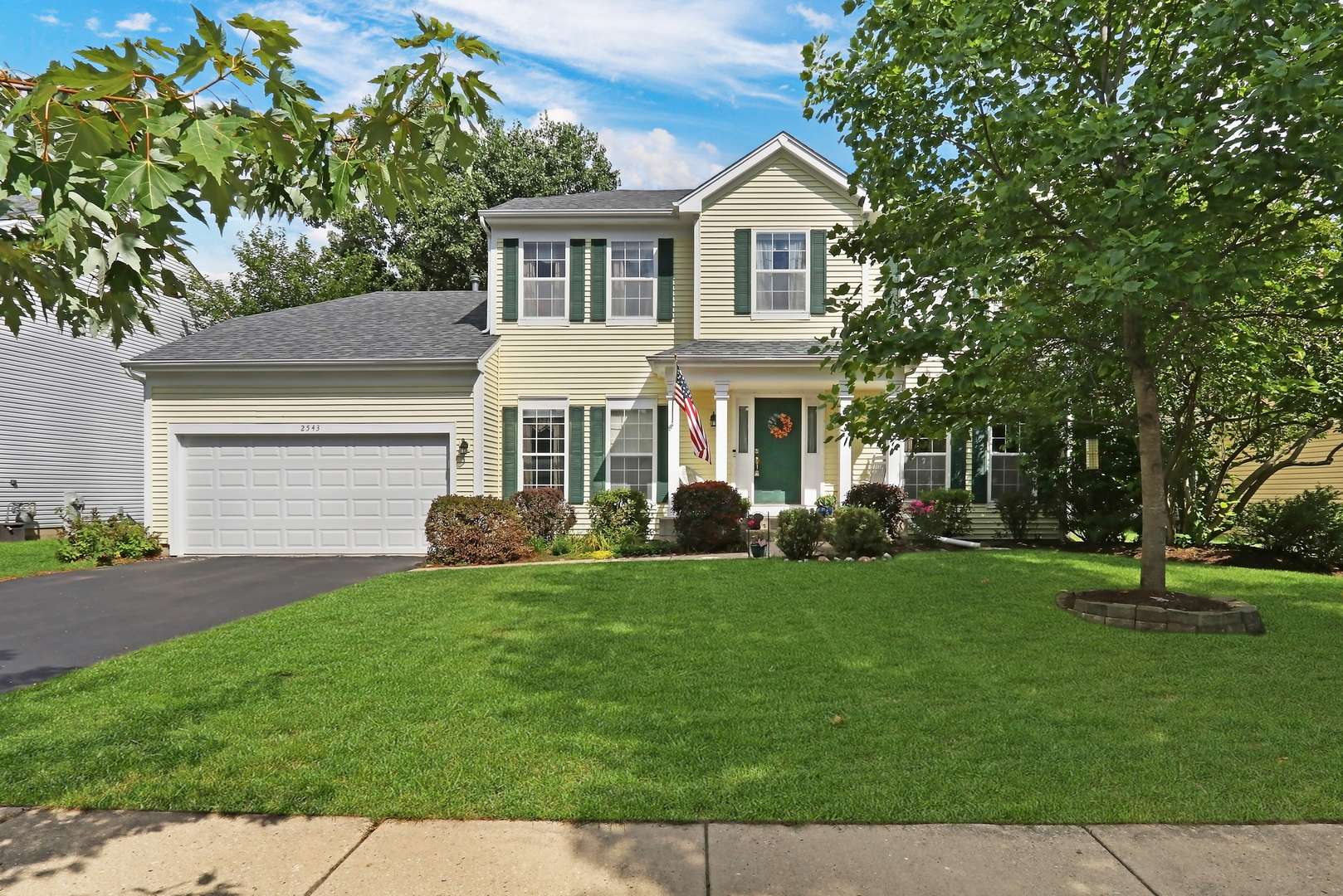 2543 Acorn DR, Round Lake Beach, IL 60073